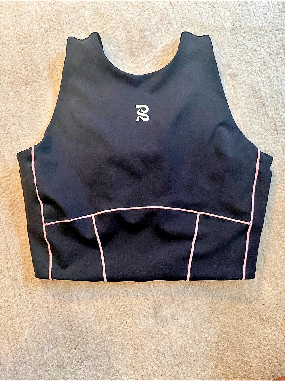Bandit pop stitch Athletic Crop Top in Black & Pink Like New